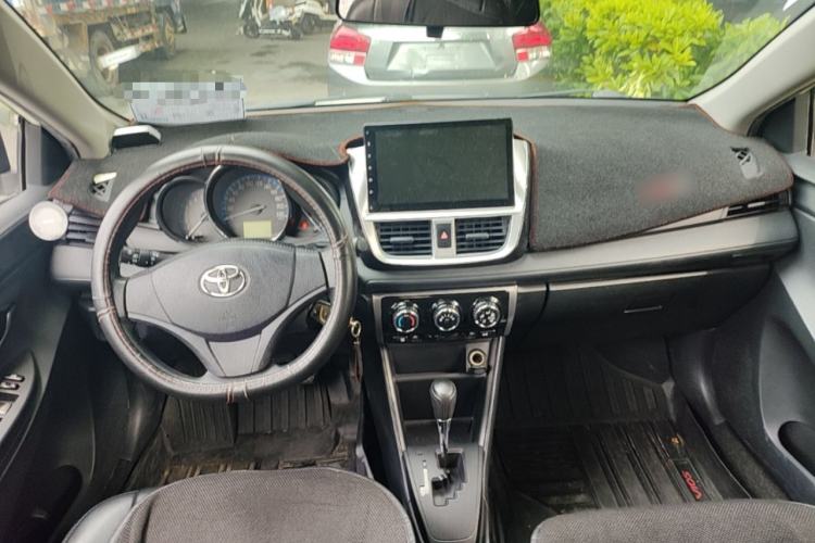Used Toyota Vios 2017 1.5L CVT Innovation Edition Center Console
