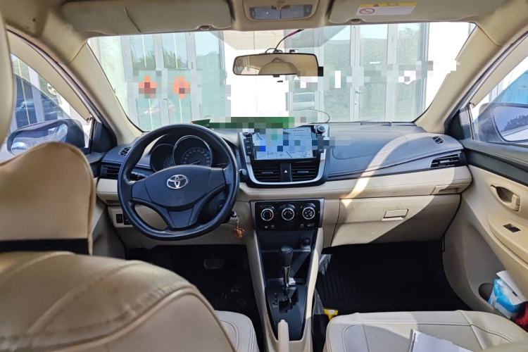 Used Toyota Vios 2017 1.5L CVT Innovation Edition Center Console