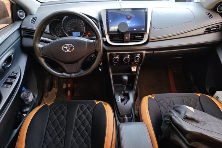 Used Toyota Vios 2017 1.5L CVT Innovation Edition Center Console