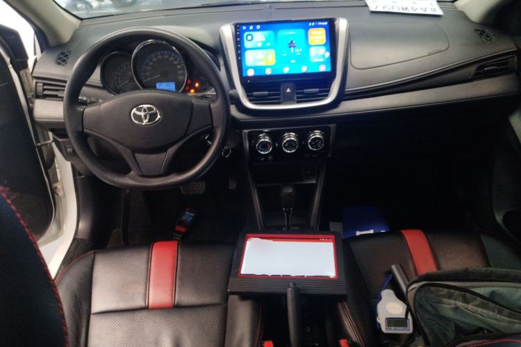 Used Toyota Vios 2017 1.5L CVT Innovation Edition Center Console
