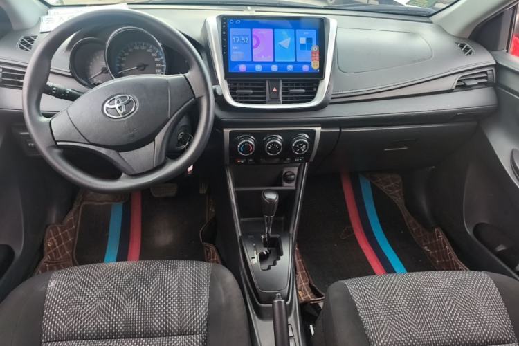 Used Toyota Vios 2017 1.5L CVT Innovation Edition Center Console