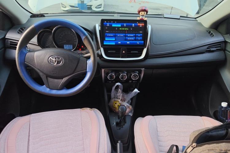 Used Toyota Vios 2017 1.5L CVT Innovation Edition Center Console
