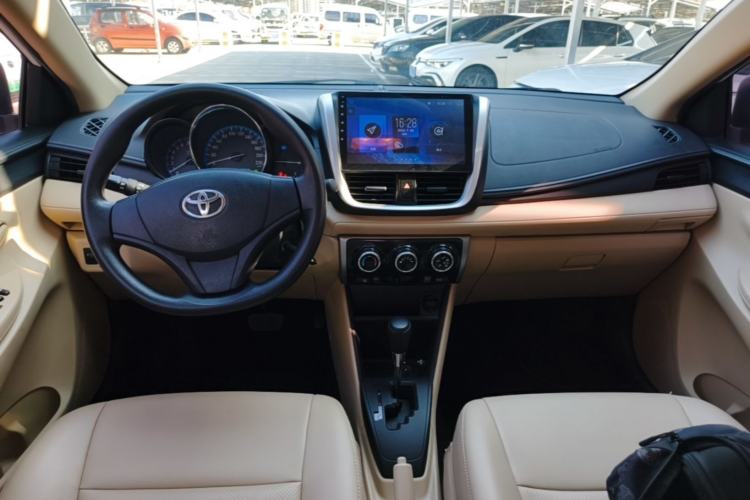Used Toyota Vios 2017 1.5L CVT Innovation Edition Center Console