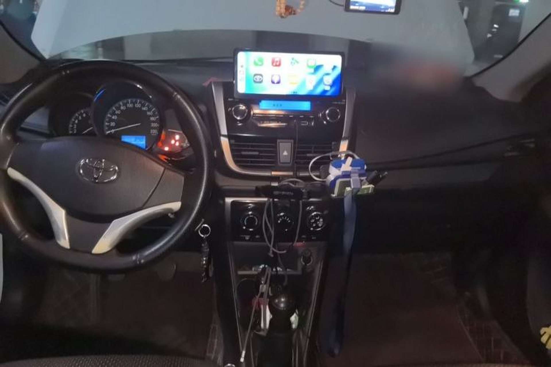 Used Toyota Vios 2017 1.5L Manual Trend Edition Center Console
