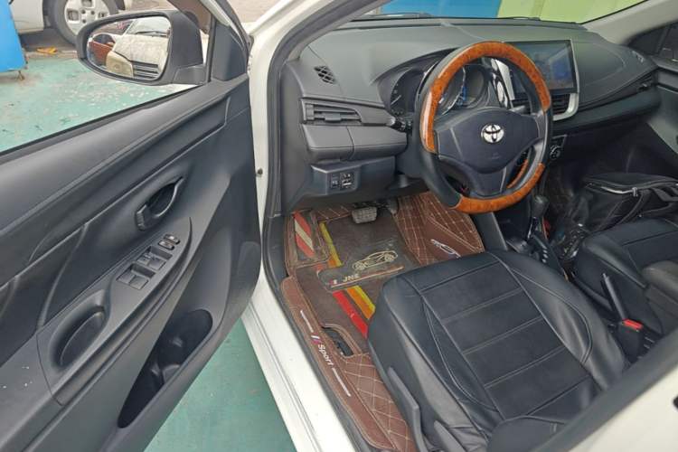 Used Toyota Vios 2017 1.5L CVT Innovation Edition Driver Seat