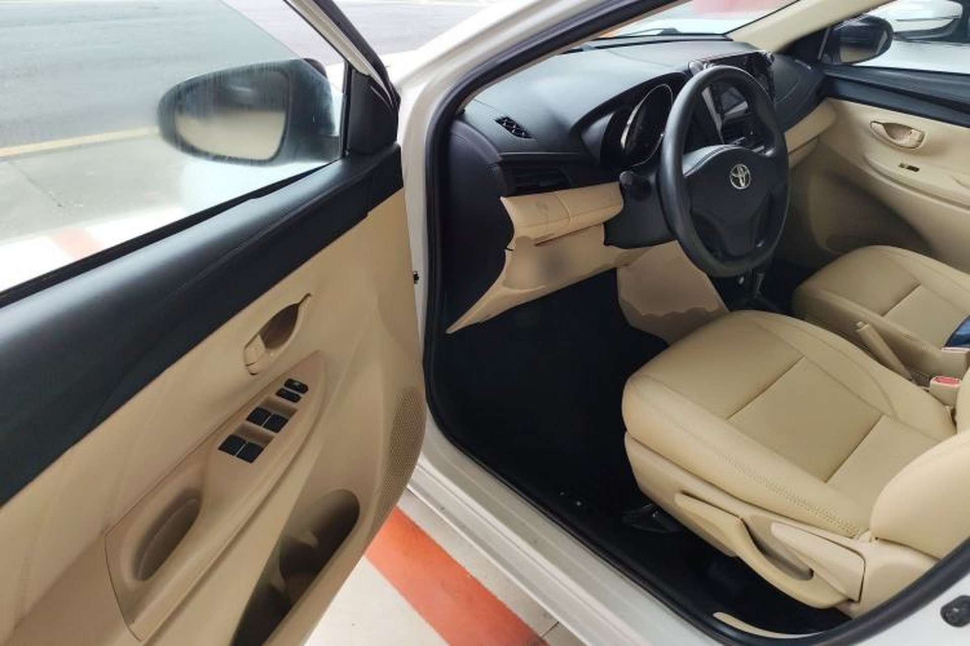 Used Toyota Vios 2017 1.5L CVT Innovation Edition Driver Seat