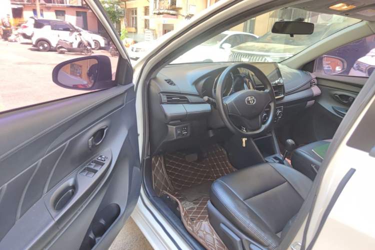 Used Toyota Vios 2017 1.5L CVT Innovation Edition Driver Seat