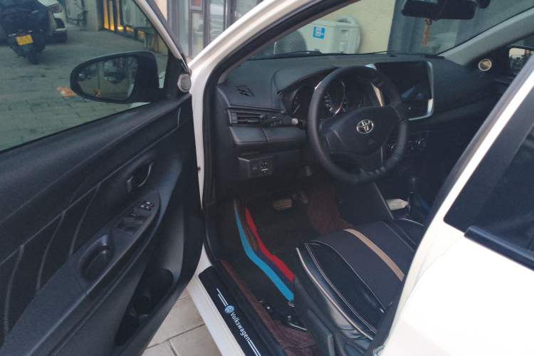 Used Toyota Vios 2017 1.5L CVT Innovation Edition Driver Seat