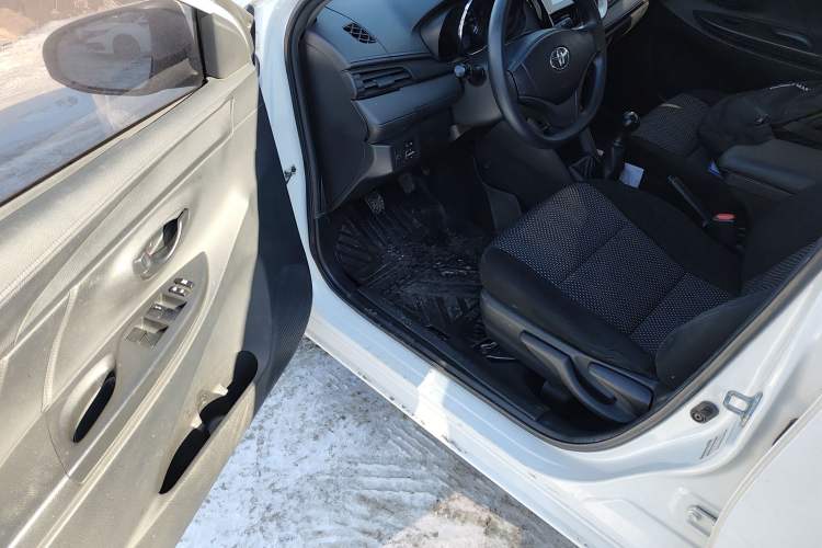 Used Toyota Vios 2017 1.5L Manual Trend Edition Driver Seat