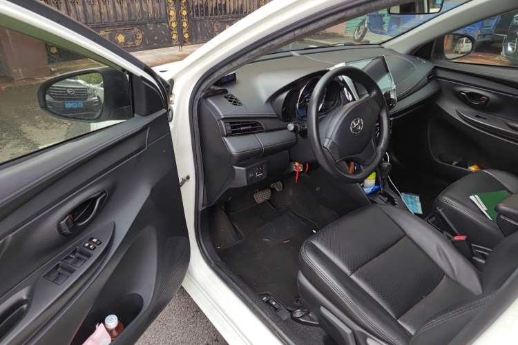 Used Toyota Vios 2017 1.5L CVT Innovation Edition Driver Seat