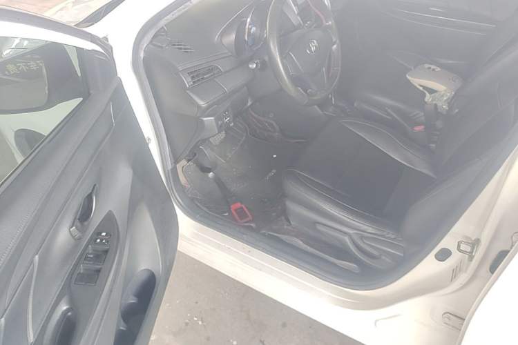 Used Toyota Vios 2017 1.5L CVT Innovation Edition Driver Seat