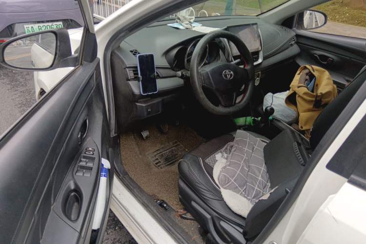 Used Toyota Vios 2017 1.3L Manual Front-Drive Version Driver Seat