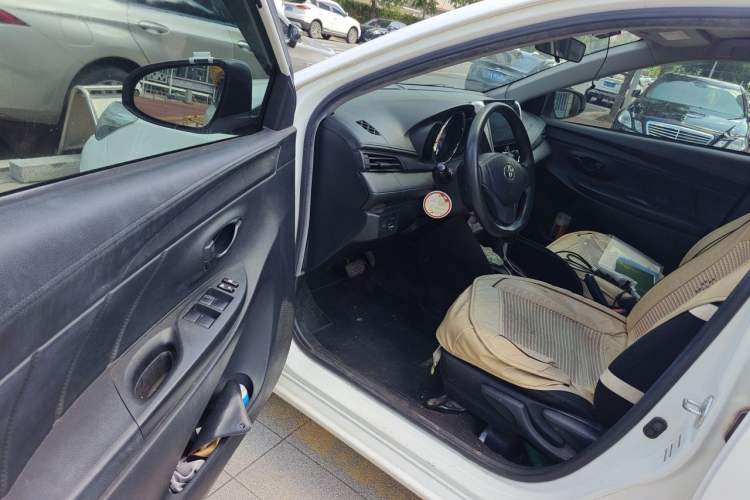 Used Toyota Vios 2017 1.5L CVT Innovation Edition Driver Seat