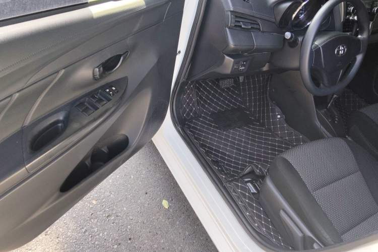 Used Toyota Vios 2017 1.5L CVT Innovation Edition Driver Seat