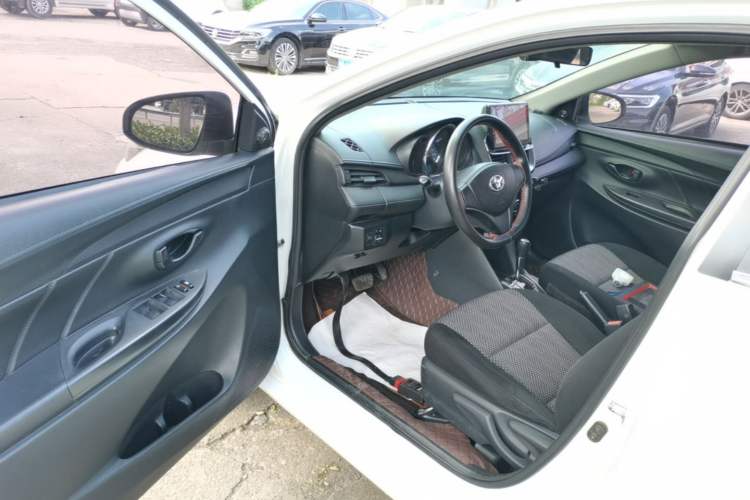 Used Toyota Vios 2017 1.5L CVT Innovation Edition Driver Seat