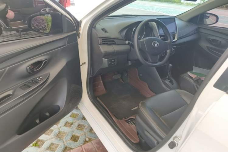 Used Toyota Vios 2017 1.5L CVT Innovation Edition Driver Seat
