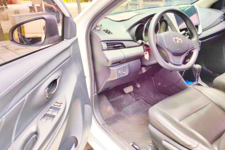 Used Toyota Vios 2017 1.5L CVT Innovation Edition Driver Seat