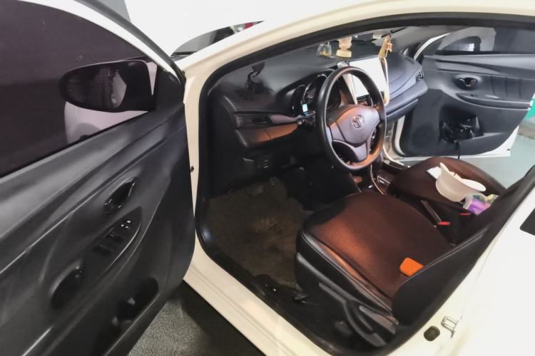 Used Toyota Vios 2017 1.5L CVT Innovation Edition Driver Seat