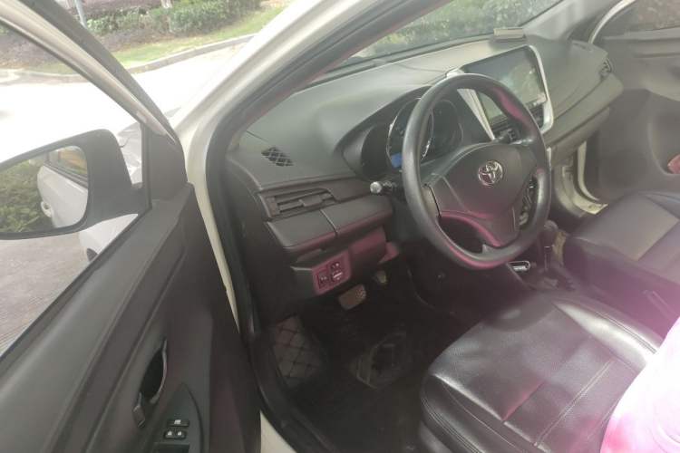 Used Toyota Vios 2017 1.5L CVT Innovation Edition Driver Seat