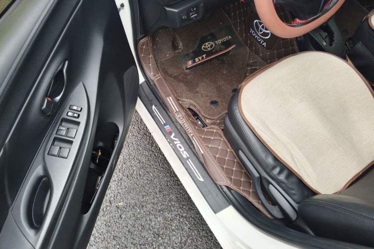 Used Toyota Vios 2017 1.5L CVT Innovation Edition Driver Seat