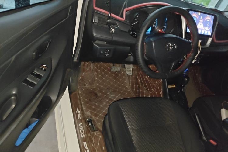 Used Toyota Vios 2017 1.5L CVT Innovation Edition Driver Seat