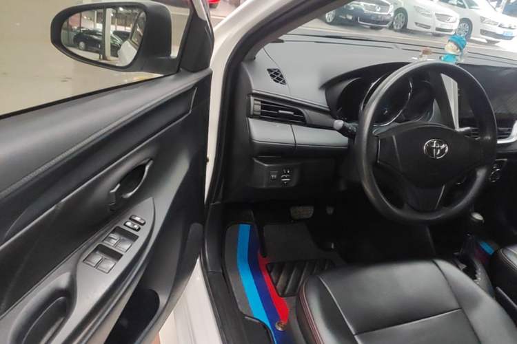 Used Toyota Vios 2017 1.5L CVT Innovation Edition Driver Seat