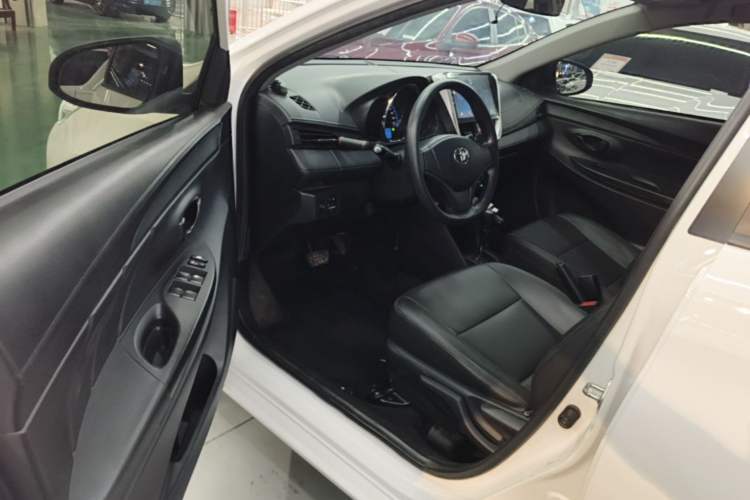 Used Toyota Vios 2017 1.5L CVT Innovation Edition Driver Seat