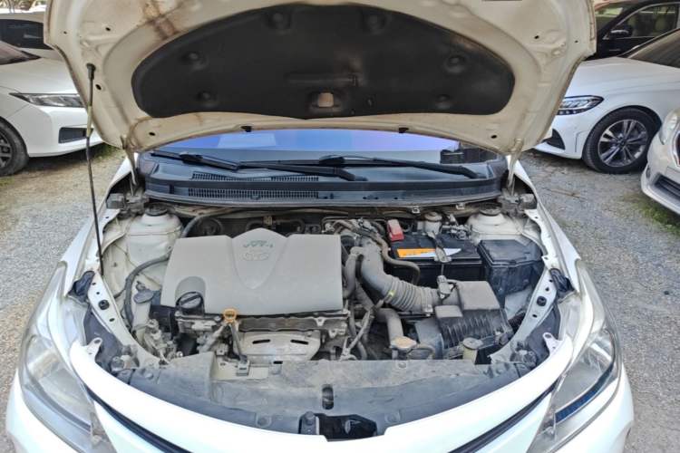 Used Toyota Vios 2017 1.5L CVT Innovation Edition Engine Bay