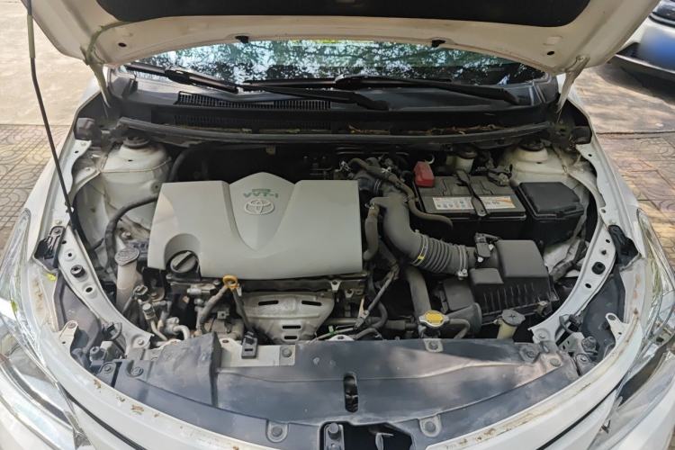 Used Toyota Vios 2017 1.5L CVT Innovation Edition Engine Bay