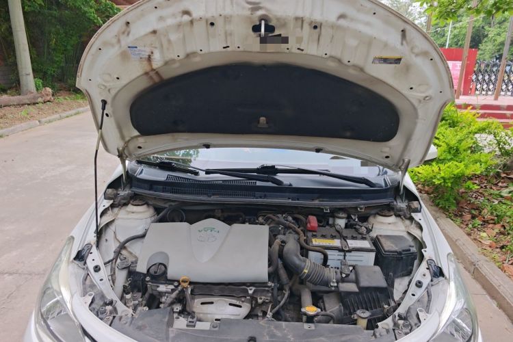 Used Toyota Vios 2017 1.5L CVT Innovation Edition Engine Bay