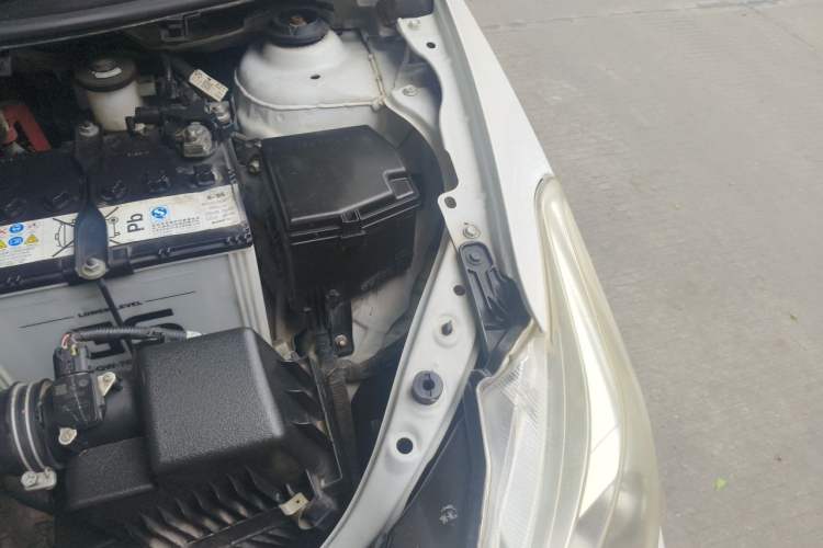 Used Toyota Vios 2017 1.5L CVT Innovation Edition Engine Bay Left