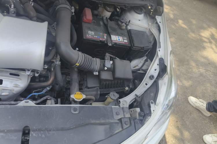 Used Toyota Vios 2017 1.5L Manual Trend Edition Engine Bay Left