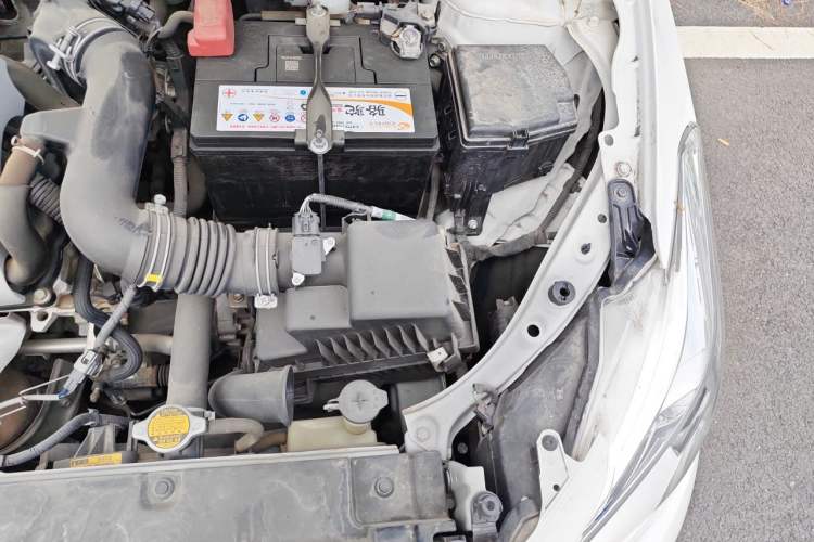 Used Toyota Vios 2017 1.3L Manual Front-Drive Version Engine Bay Left