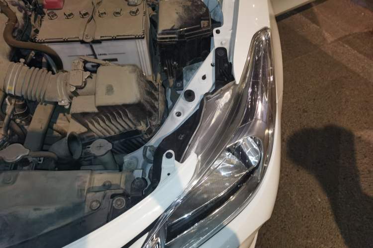 Used Toyota Vios 2017 1.5L CVT Innovation Edition Engine Bay Left