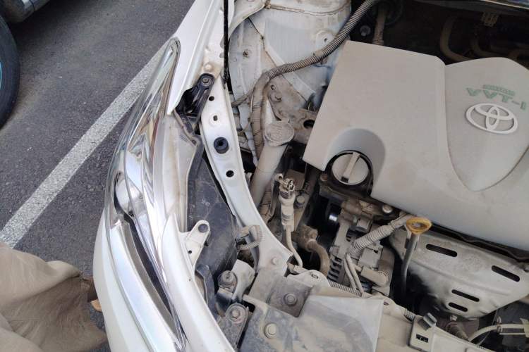 Used Toyota Vios 2017 1.5L CVT Innovation Edition Engine Bay Right