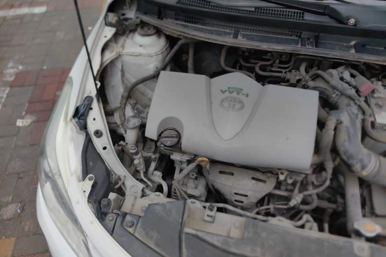 Used Toyota Vios 2017 1.5L CVT Innovation Edition Engine Bay Right