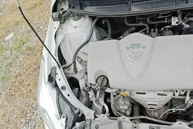 Used Toyota Vios 2017 1.5L CVT Innovation Edition Engine Bay Right
