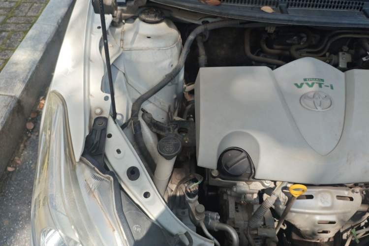 Used Toyota Vios 2017 1.5L CVT Innovation Edition Engine Bay Right