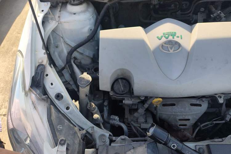 Used Toyota Vios 2017 1.5L CVT Innovation Edition Engine Bay Right