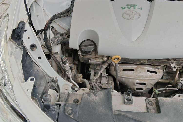 Used Toyota Vios 2017 1.5L CVT Innovation Edition Engine Bay Right