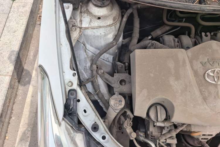 Used Toyota Vios 2017 1.5L CVT Innovation Edition Engine Bay Right