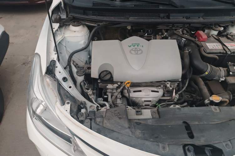 Used Toyota Vios 2017 1.5L CVT Innovation Edition Engine Bay Right