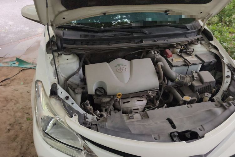 Used Toyota Vios 2017 1.5L Manual Trend Edition Engine Bay Right