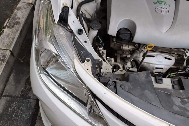 Used Toyota Vios 2017 1.5L Manual Trend Edition Engine Bay Right