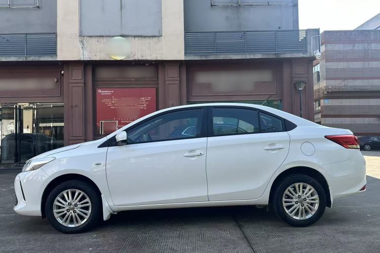 Used Toyota Vios 2017 1.5L CVT Innovation Edition Exterior 3