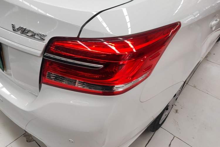 Used Toyota Vios 2017 1.5L CVT Innovation Edition Exterior 3