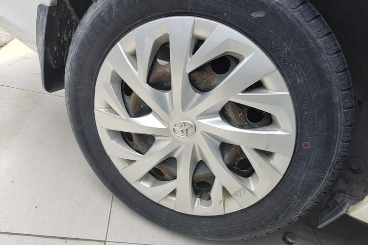 Used Toyota Vios 2017 1.5L CVT Innovation Edition Exterior 5