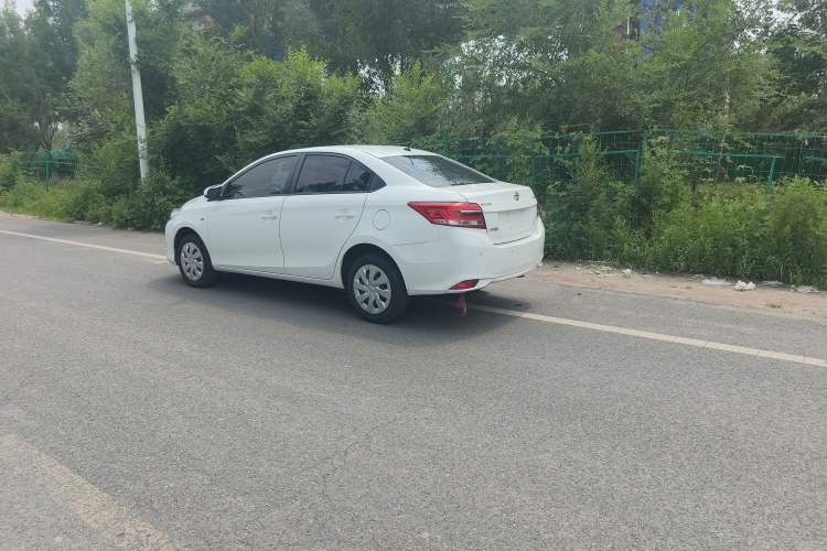Used Toyota Vios 2017 1.5L Manual Trend Edition Exterior 5