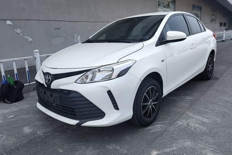 Used Toyota Vios 2017 1.5L CVT Innovation Edition Guazi used car, China used car export, Used car for sale, Used cars, Cheapest cars for sale