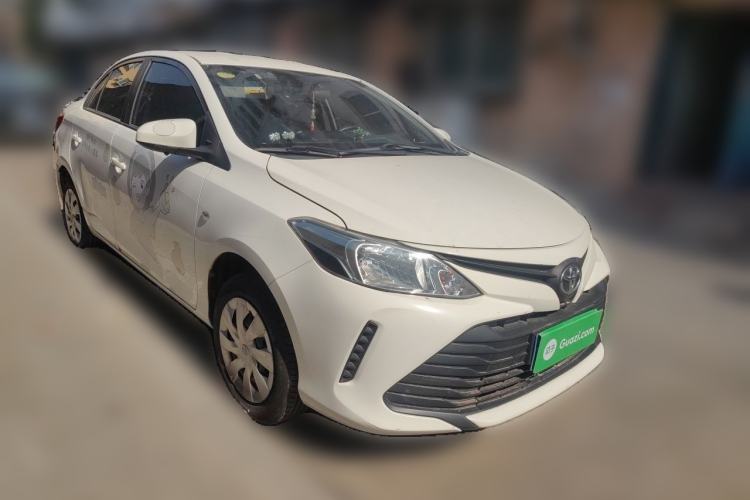 Used Toyota Vios 2017 1.5L CVT Innovation Edition Front Right 45 Deg